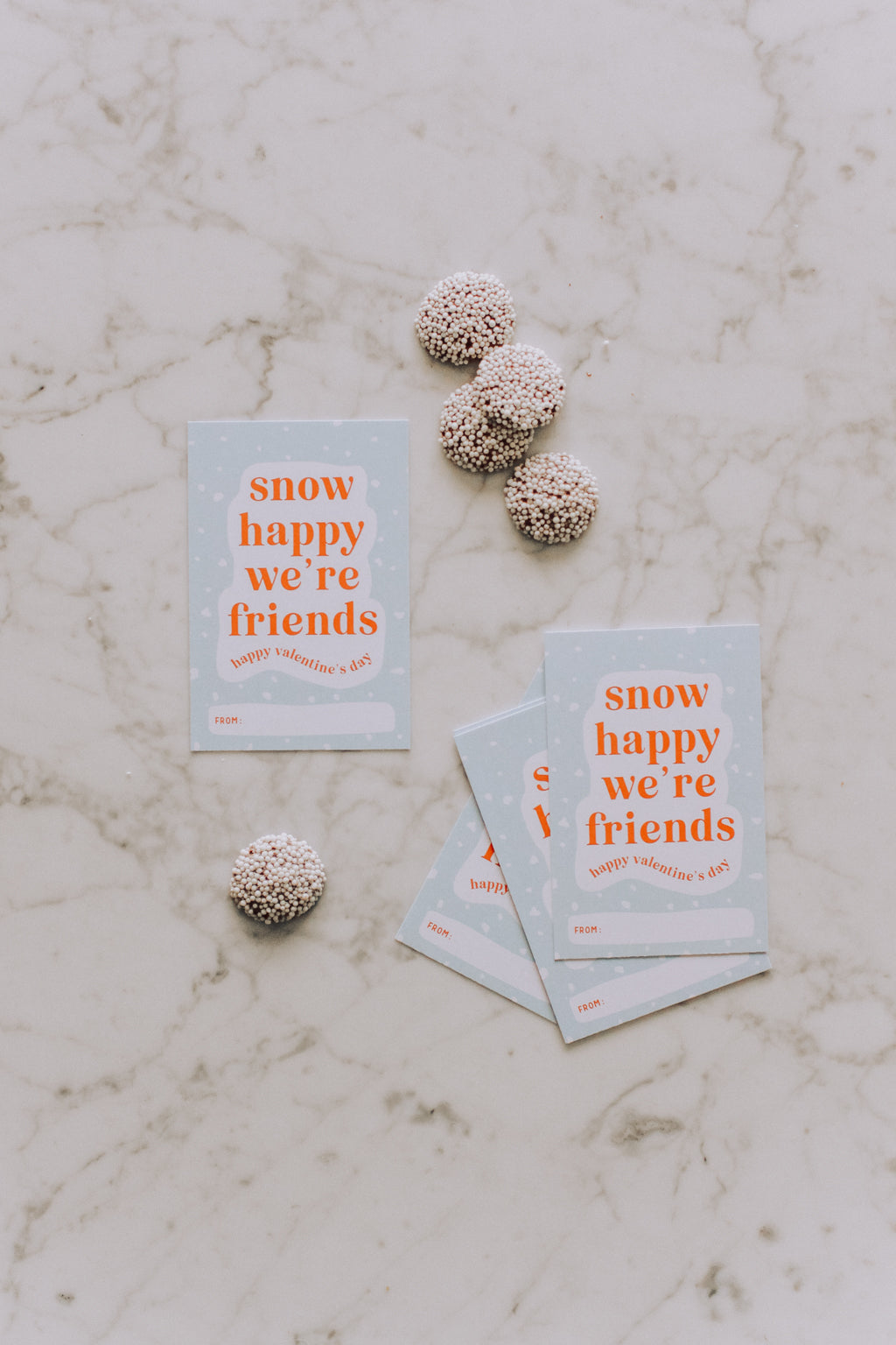 SNOW HAPPY WE'RE FRIENDS